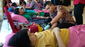 Aksi Donor Darah PlazaInn-Horison Hotel : 94 Kantong Terkumpul