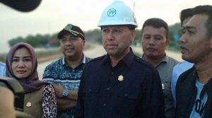 Pantau Proyek Jalan Wisata Toronipa, Suwandi Andi : Lanjutkan !