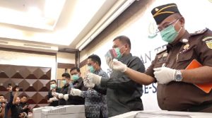 340 Lembar Uang ‘Kaleng-Kaleng’ Dimusnahkan, Ada Yang Dipakai Bayar PSK