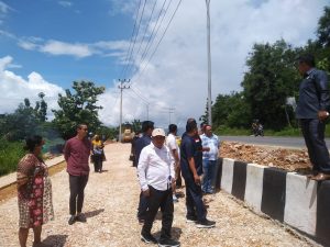 Dewan Muna Kritisi Pembangunan Jalan Poros Warangga