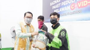 Bank Indonesia Sultra Bagi-bagi Bantuan Paket Sembako & Masker