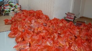 Gotong Royong Alumni IKA Spensa Kendari Berbagi Sembako Gratis saat Pademi