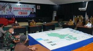 Ali Mazi Distribusi 200 Paket Sembako per Kabupaten