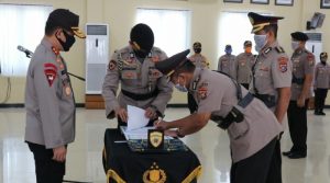 Terapkan Protokol Covid-19, Kapolda Sultra Lantik Tujuh Perwira