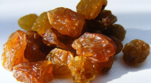 6 Manfaat Rutin Konsumsi Kismis untuk Kesehatan dan Kulit