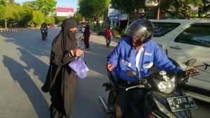 Komunitas Sahabat Sedekah Kendari Rutin Sajikan Makanan Gratis Setiap Jumat