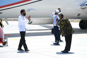 Prokes Covid-19 Ketat, Presiden Jokowi ke Kendari Tanpa Didampingi Ibu Negara Iriana
