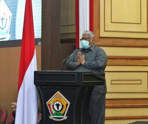 Ali Mazi Hibahkan Dua Aset Pemprov ke OJK dan Pertamina