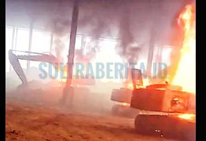 Morosi Membara, Massa Bakar Alat Berat PT VDNI