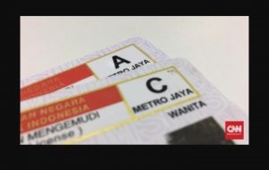 Beredar Kabar Syarat Buat SIM-SKCK Wajib Divaksin, Polri: Itu Hoaks!