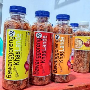 Bisnis Bawang Goreng ‘DZ Khas Lande’ Digagas Milenial Busel yang Tembus Etalase Swalayan se-Kepulauan Buton