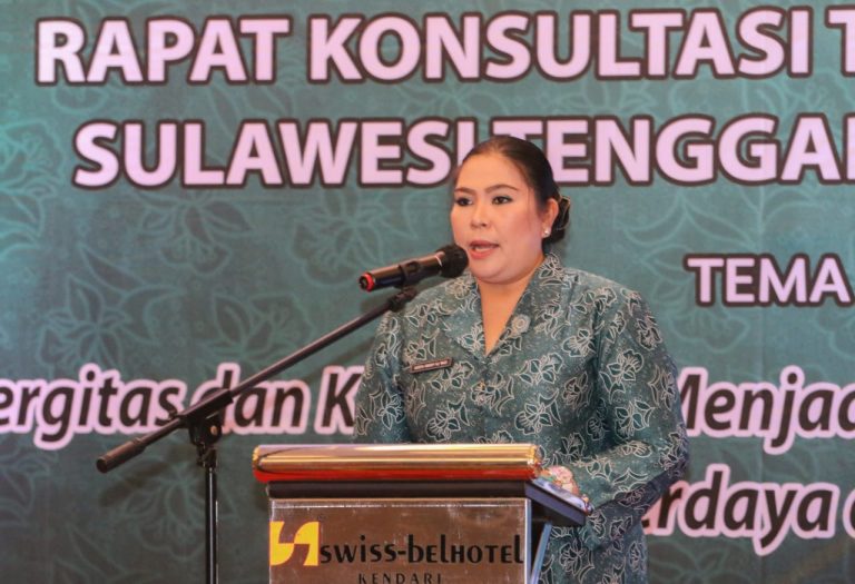 Ketua TP PKK Sultra, Agista Ariany Ali Mazi