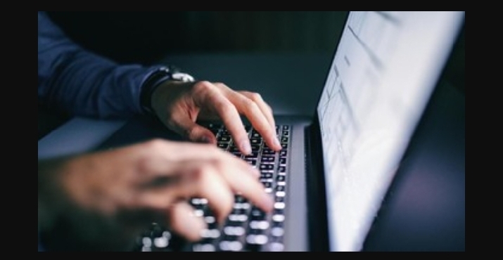 DPR Usul Bentuk Otoritas Perlindungan Data Pribadi Independen