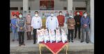 Sebar Bantuan Beras Jadi Agenda Perdana Gubernur Ali Mazi Pasca Wafatnya Mendiang Istri Agista Ariany