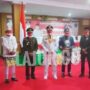 Bupati Konawe Utara, Ruksamin menyampaikan permintaan maaf atas insiden bendera merah putih yang jatuh saat upacara HUT ke-76 RI Pemda Konut, Selasa (17/8/2021).