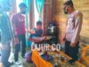 Warga Koltim menemukan sosok bayi terbungkus sarung.
