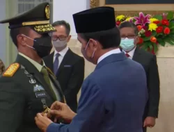 Jokowi Resmi Lantik Jenderal Andika Perkasa Sebagai Panglima TNI