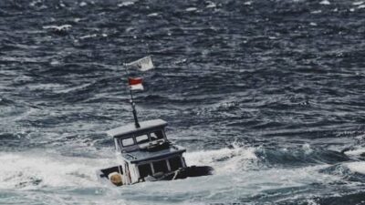 Dua Hari Melaut, Nelayan Buton Dinyatakan Hilang di Teluk Pasarwajo