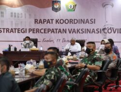 Di Kendari, Mendagri Genjot Pemda Akselerasi Vaksinasi Covid-19