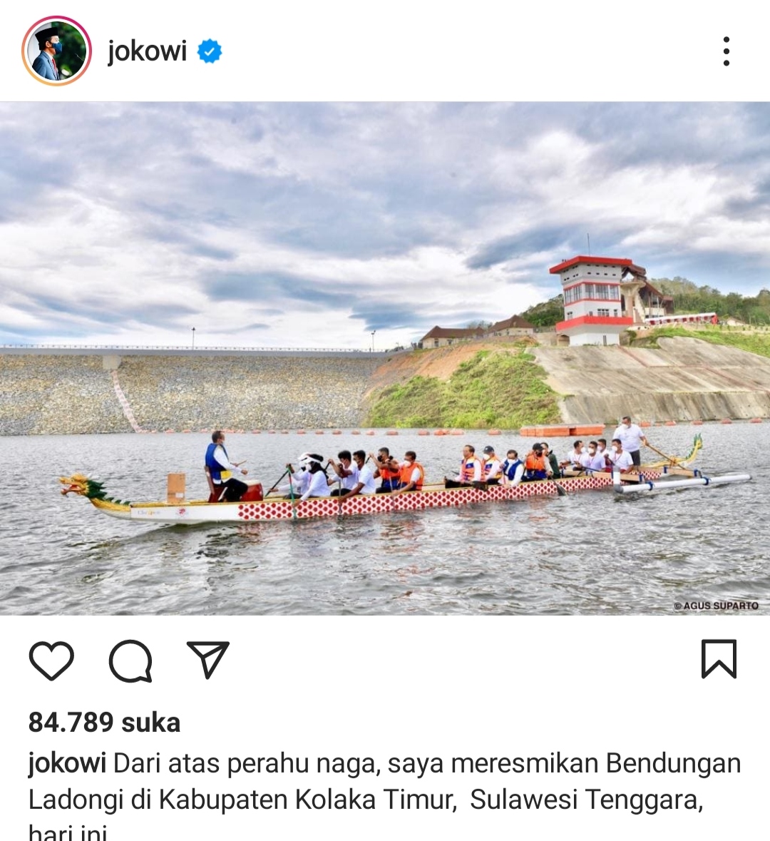 Dalam akun instagram resminya, Presiden Jokowi, mengunggah potret keindahan Bendungan Ladongi Kabupaten Koltim Sultra, Selasa (28/12/2021).