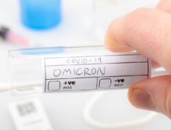 Peneliti: Omicron Lebih Mudah Menginfeksi Ulang Penyintas Covid-19