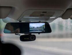 Penting bagi Keamanan, Ini Tips Memilih Dashcam untuk Mobil