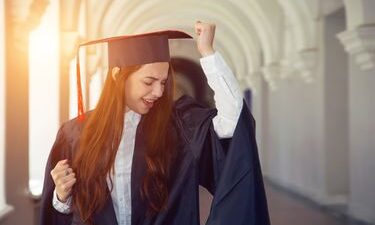 9 Kampus Swasta Buka Beasiswa 2022, Bebas Biaya Kuliah hingga 100 Persen