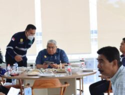 Ali Mazi Turun Gunung, Cek Dampak Angin Kencang & Gelombang Tinggi di Kepulauan Buton