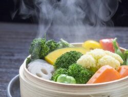 7 Bahaya Kurang Makan Sayur: Gampang Bad Mood dan BB Naik