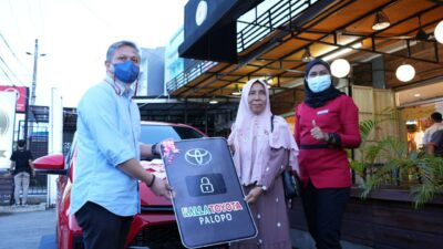 Warga Palopo dan Kendari Dapat Hadiah Toyota Agya dan Motor Benelli