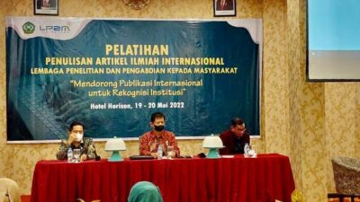 Dosen IAIN Kendari Dilatih Susun Artikel Berstandar Internasional