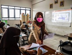 Kemendikbud Buka Beasiswa S2-S3 bagi Guru dan Tendik, Segera Daftar