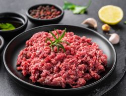 5 Tips Pemulihan Usai Keracunan Daging Sapi