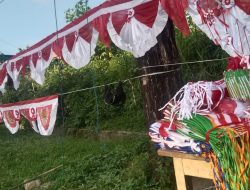 Pedagang Umbul-umbul Luar Kendari Kendari Menjamur, Omset Tembus Tiga Jutaan