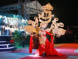 Kostum Raja Buton Wa Kaa Kaa Tampil di Ethno Carnival Pesona PTKN se-Indonesia di Bandung
