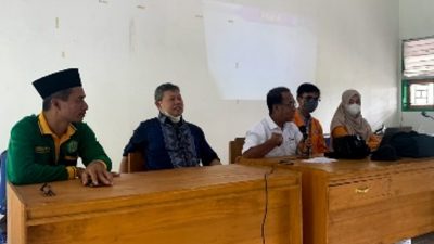 Dosen UHO Uji Coba Ramuan Ekstrak Kulit Manggis Jadi Produk Disinfektan Ramah Lingkungan di Konawe
