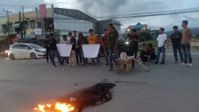 Mahasiswa UHO di Kendari Demo Usai Presiden Umumkan Harga BBM Naik