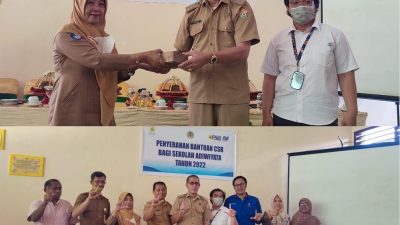 DLH Sultra Serahkan Paving Blok Hasil Daur Ulang Limbah PLTU Nii Tanasa ke SMP 13 Kendari