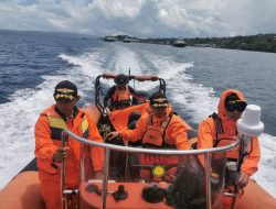 Dua Nelayan Korban Kecelakaan Kapal di Perairan Busel Tunggu Evakuasi Tim Basarnas