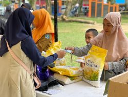 Bazar Pangan Murah Sasar Warga Kecamatan Puuwatu, Beras Disubsidi Seribu Rupiah Perkilogram