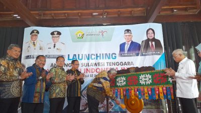 Ali Mazi Resmikan Anjungan Sulawesi Tenggara di TMII, Lima Kabupaten Ikut Pamer Produk UMKM