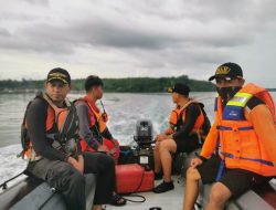 Tim SAR Lakukan Pencarian Nelayan Tenggelam di Perairan Boneatiro Buton 