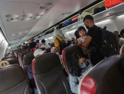Syarat Tes Antigen dan PCR Dihapus, Begini Tips Aman Liburan Naik Transportasi Umum