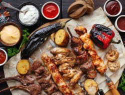 5 Makanan yang Sebaiknya Dihindari agar Tak Kena Kanker