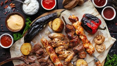 5 Makanan yang Sebaiknya Dihindari agar Tak Kena Kanker