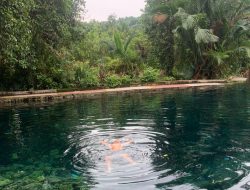 Menikmati Beningnya Danau Motonuno di Desa Lakarinta