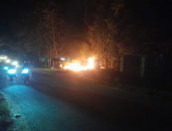 Kios Milik Warga Poasia Luluh Lantak Dibakar OTK, Korban Rugi Rp15 Juta