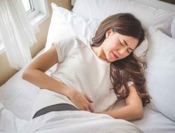7 Cara Mengatasi Nyeri Haid Secara Alami Tanpa Obat