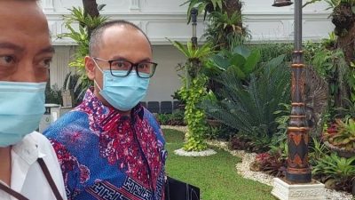 Jokowi Panggil Kepala PPATK Ivan Yustiavandana ke Istana