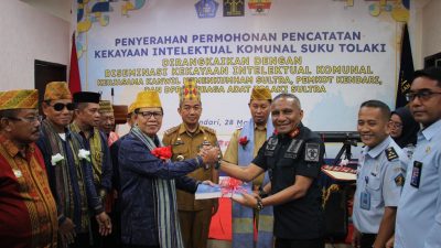 Masyhur Masie Abunawas Daftarkan Kekayaan Intelektual Komunal Suku Tolaki ke Kantor Kemenkumham Sultra